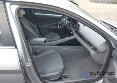 2022 Hyundai Elantra Sel from USA, damaged, VIN 5NPLN4AG3NH056557